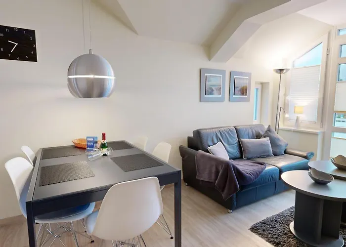  Strandnahe Fewos Mit Balkon, Villa Meernixe, Binz