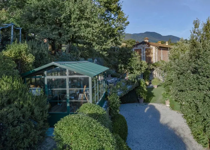 Villa Marlia By Mmega