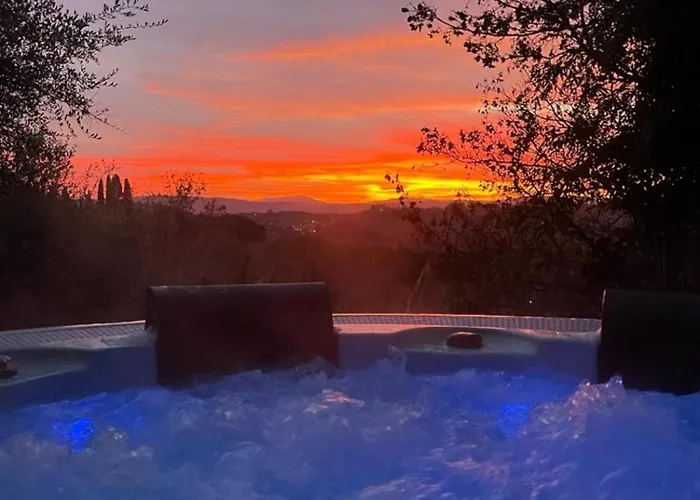 Hotel Jacuzzi: Villa Il Tufo