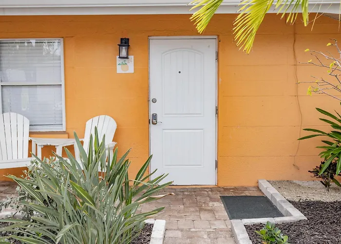 Siesta Key Beachside Villas