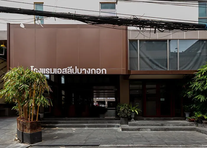 Resorts Guide Sleep Bangkok Sathorn
