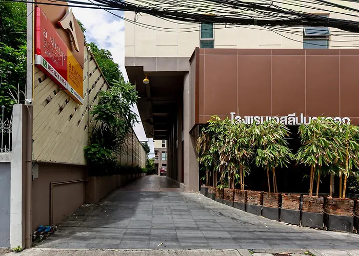 Resorts Guide Sleep Bangkok Sathorn