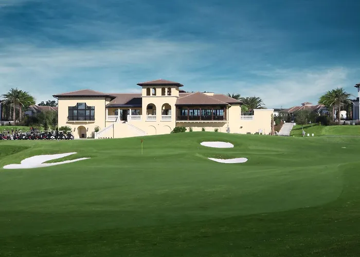 Dog friendly hotels Reunion & Golf Club