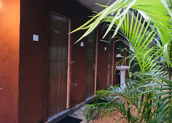 Another World Hostel Sigiriya