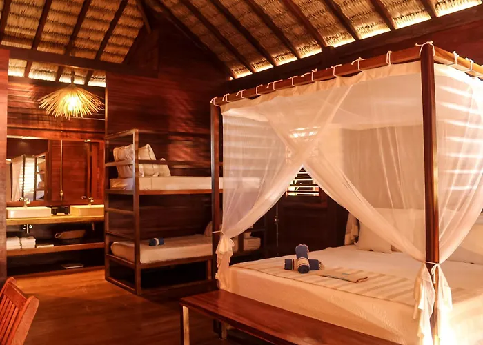 Hotel 4 estrelas: Kabana Hotel