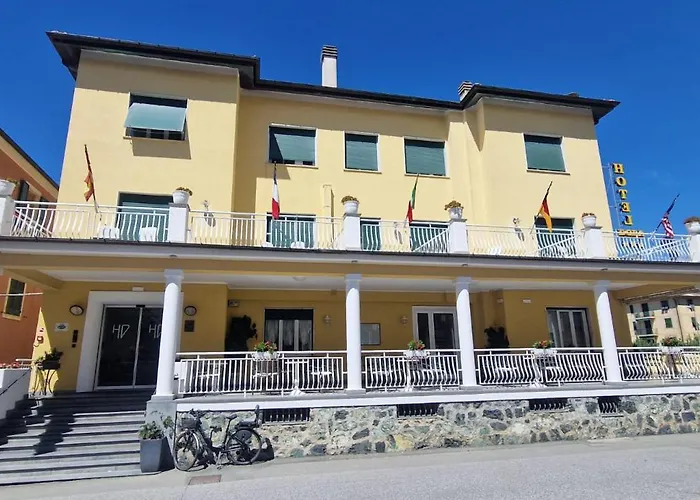 Albergo economico: Hotel Dora