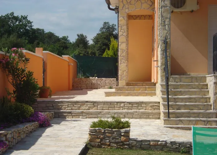s Villa Orange