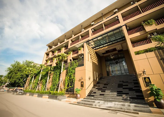 Luxury hotel only: Lani Chiang Mai Hotel