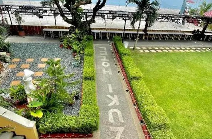 Suzuki Beach