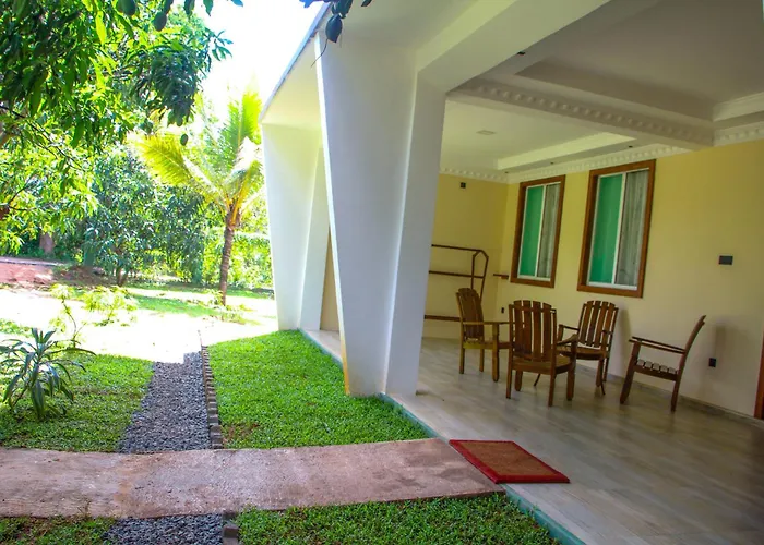 Sigiriya Water Cottage