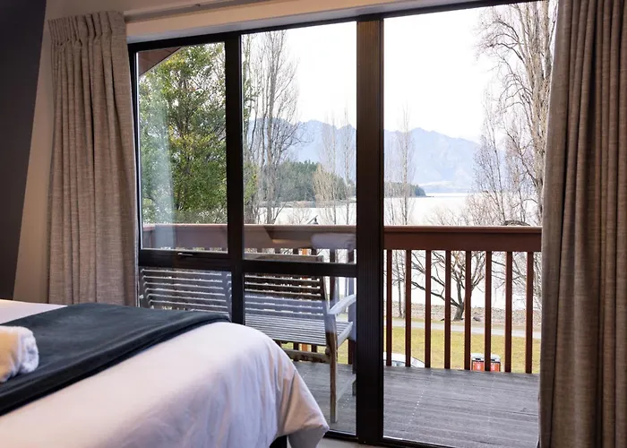 Beach Hotels Haka House Queenstown Lakefront