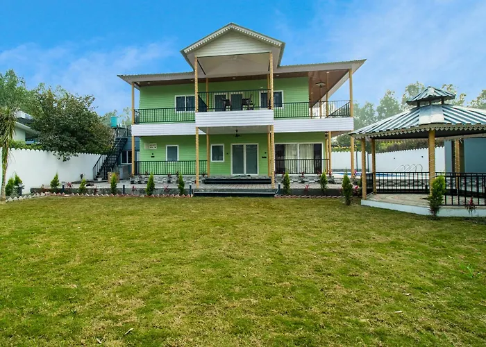 Heaven Greens Independent Farmhouse With Private Pool