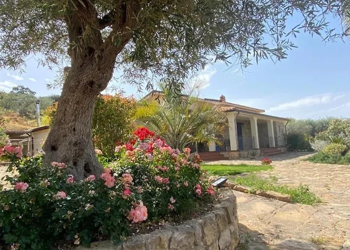  Villa Russo