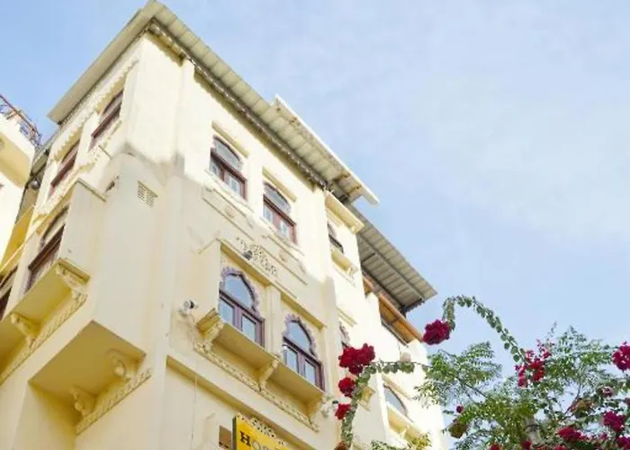 Hostel: The Hosteller Udaipur