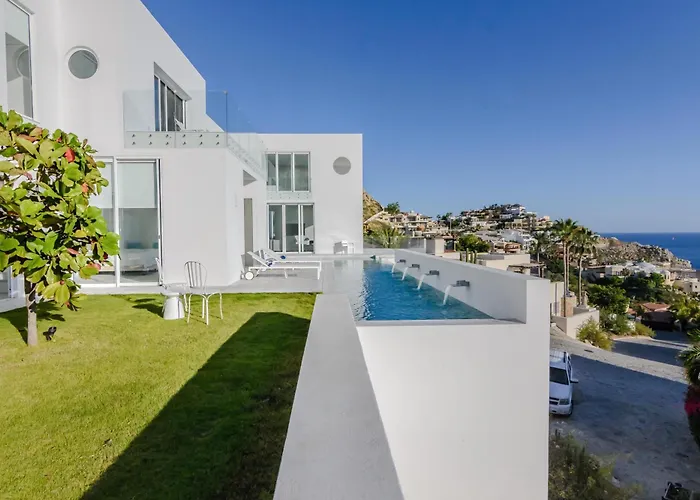 Villa Besame by Cabo Villas