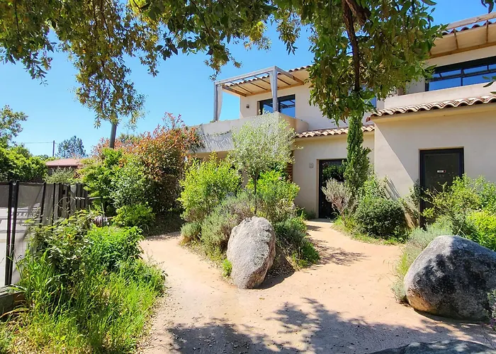 Villas Lantana