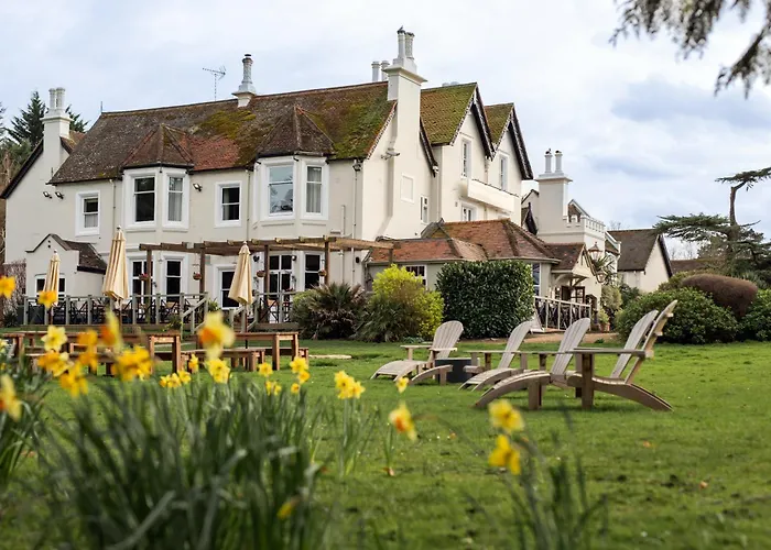 Romantic hotels Worplesdon Place