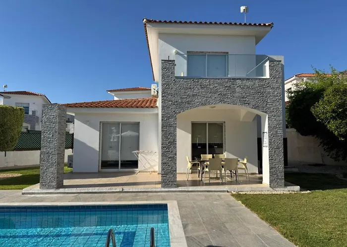 Diamond Villas