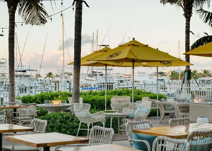 Pet Friendly hotel: Oceans Edge Key West