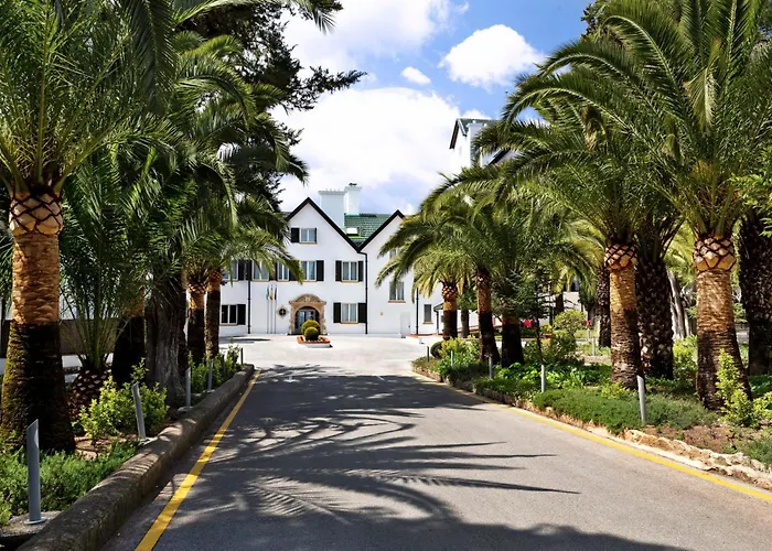 Hotel de lujo: Catalonia Reina Victoria