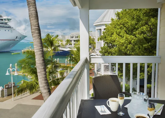 Luxury hotel only: Hyatt Vacation Club At Sunset Harbor