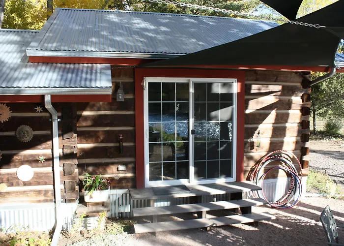 Riverside Meadows Cabins