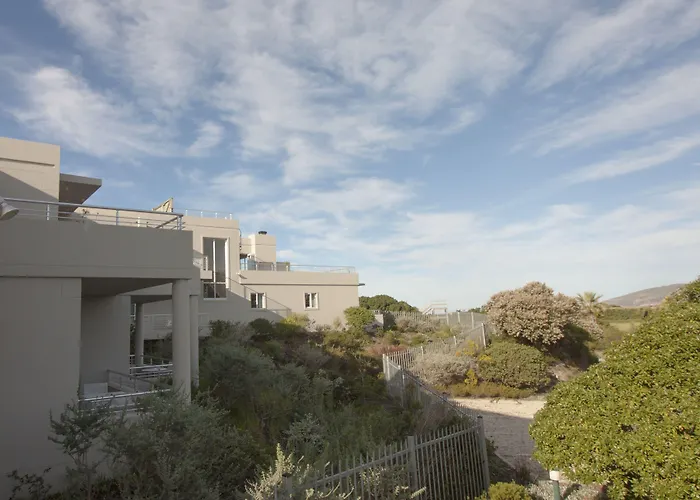 The Robberg Beach Lodge - Lion Roars Hotels & Lodges
