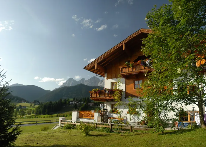 Gästehaus: Landhaus Kirchgasser