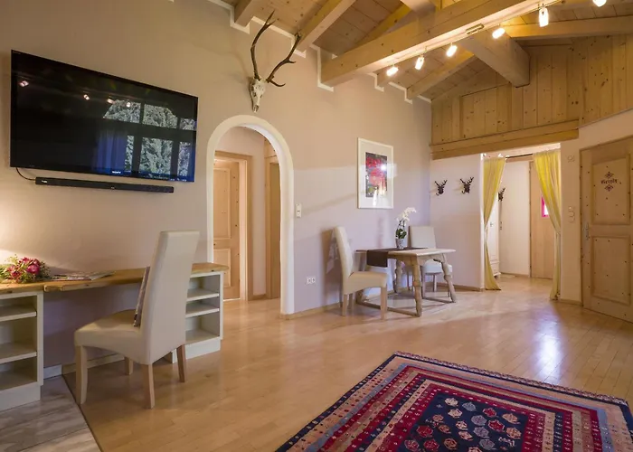 Chalet Grizzly