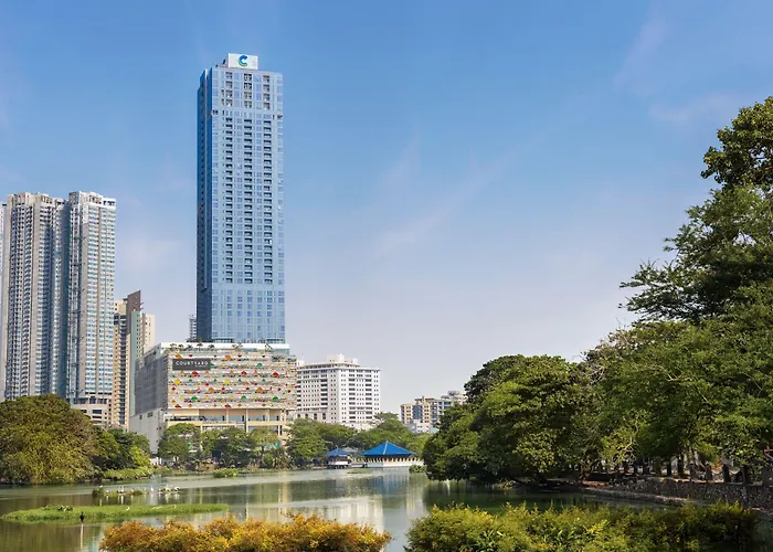 Luxury hotel only: Courtyard By Marriott Colombo