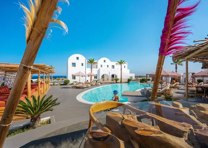 Hotel with view: The Amethyst Exclusive Suites Oia