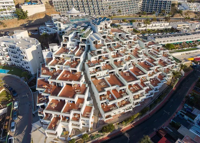 Apartamentos Río Piedras