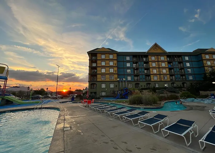 3 star hotels At Governor'S Crossing