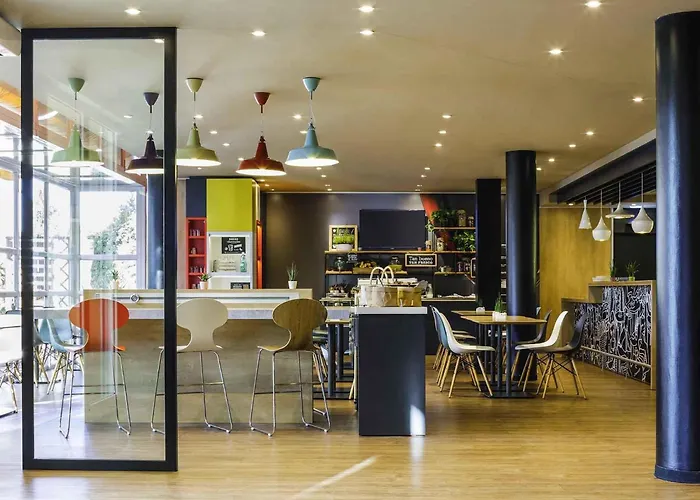 Hotel barato: Ibis Granada