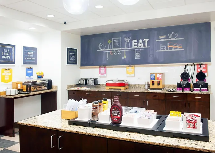 Hotel near College: Hampton Inn Crystal River