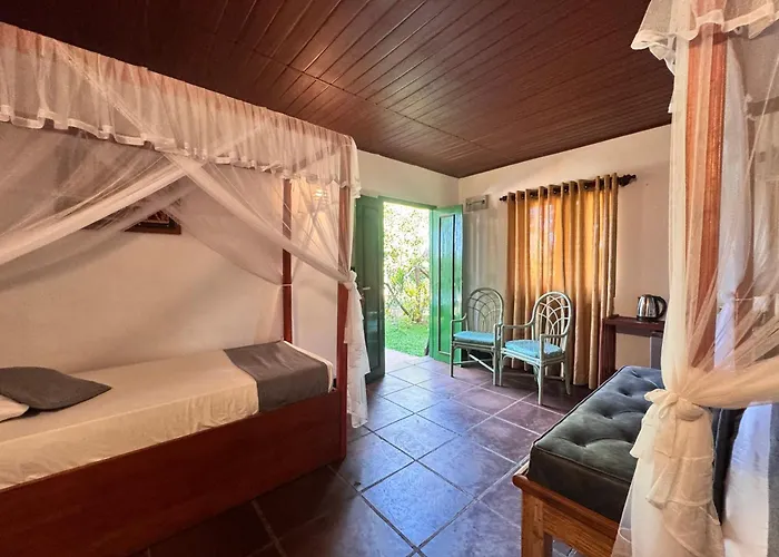 3 star hotels Cottage Sigiriya