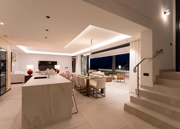 Sea Gardens Villa