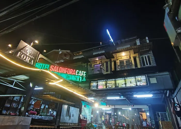 Salon Fora & Longhill Cafe Fora