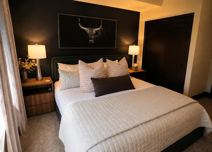 Bear Creek Lodge 303C Room