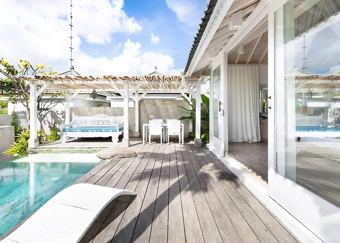 Mahi Mahi Villa & Suites