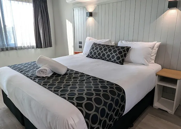 Ping pong hotels Cooma High Country