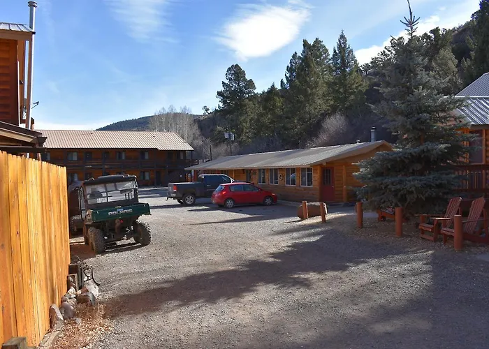 Ute Bluff Lodge, Cabins And Rv Park