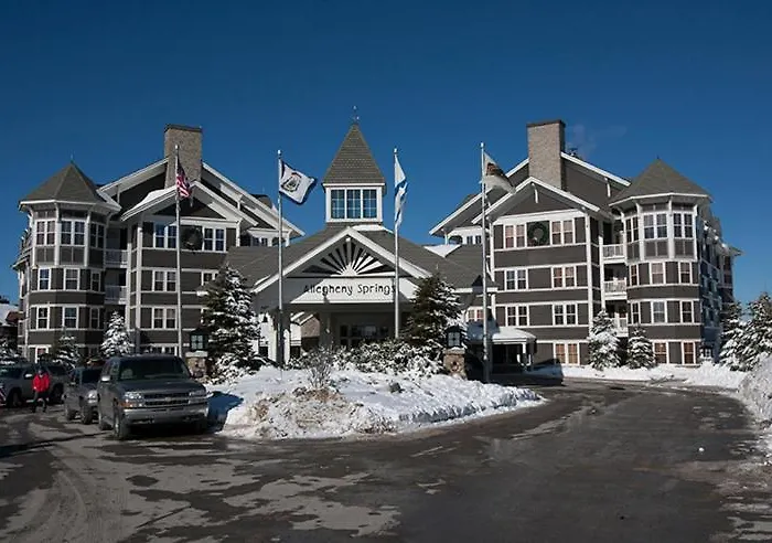 Hotels with pool Allegheny Springs