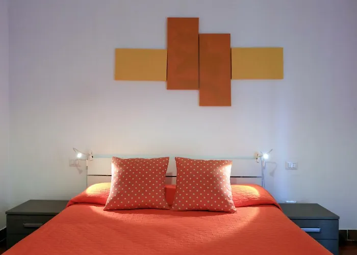 Primo Piano Guesthouse - Policlinico