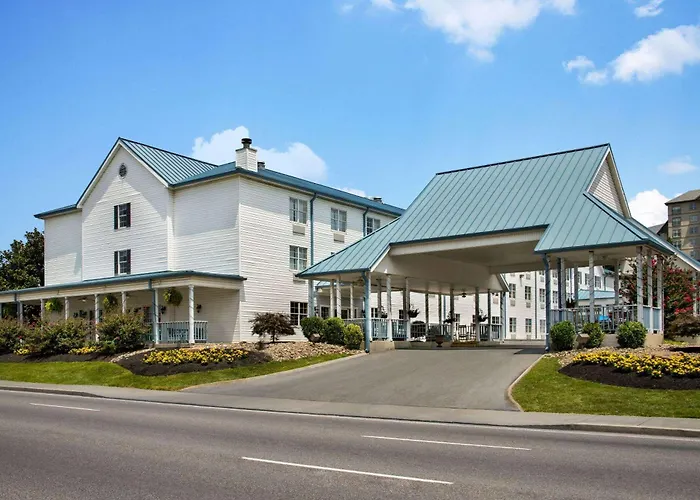 Best Selfcatering Ramada By Wyndham Pigeon Forge North